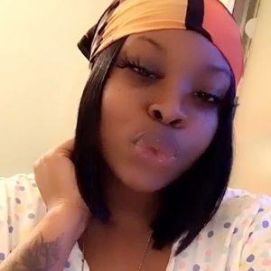 Meet your Posher, Dahneisha